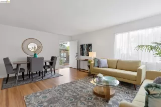 Photo #1: 41133993 Listing 