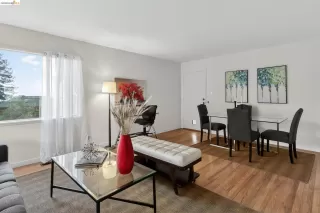 Photo #2: 41134005 Listing 