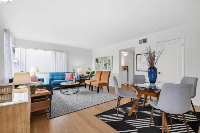 MLS: 41134012 Condo For Sale