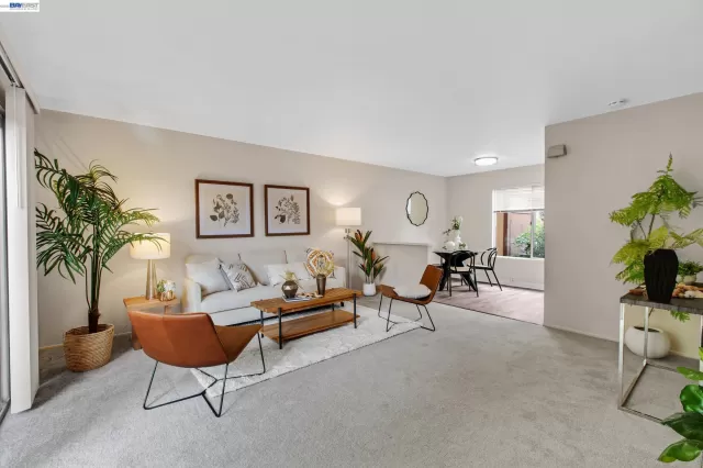 MLS: 41134044 Condo For Sale
