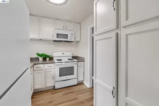 Photo #5: 41134044 Listing