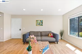 Photo #6: 41134097 Listing 