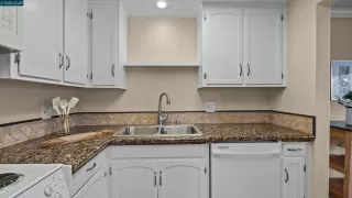 Photo #5: 41134120 Listing 