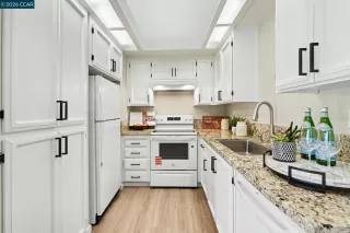 Photo #6: 41134178 Listing