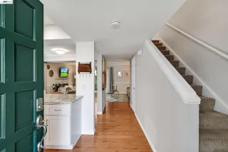 Photo #2: 41134211 Listing 