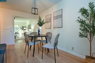 Photo #5: 41134226 Listing 