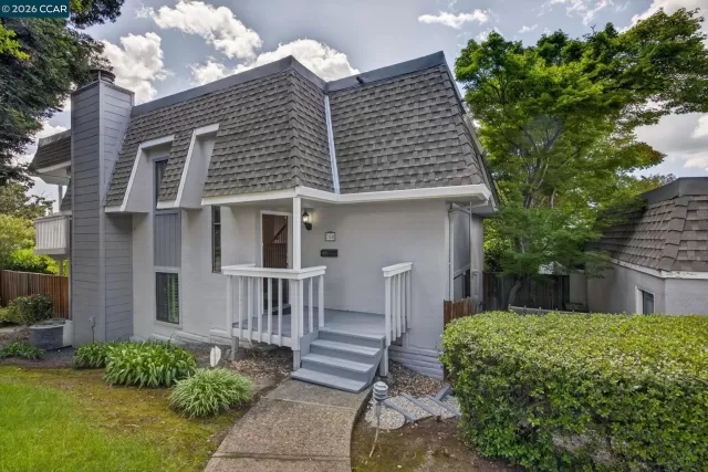 MLS: 41134252 Condo For Sale