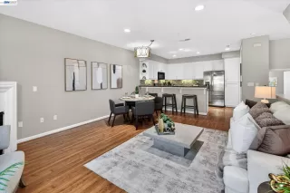 Photo #4: 41134306 Listing 