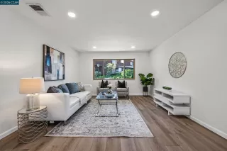 Photo #3: 41134426 Listing