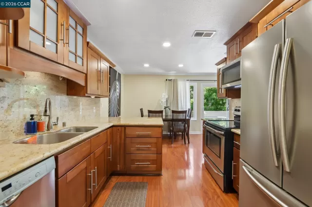 MLS: 41134473 Condo For Sale