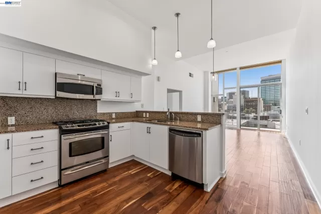 MLS: 41134510 Condo For Sale