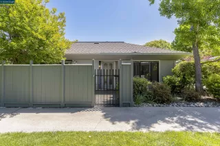 Photo #3: 41134576 Listing