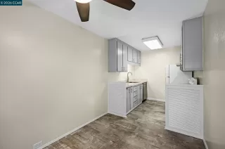 Photo #2: 41134577 Listing 