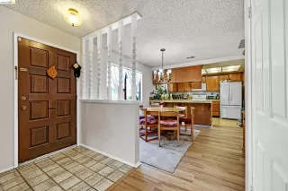 Photo #3: 41134611 Listing