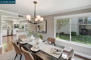 Photo #5: 41134657 Listing