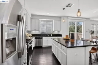 Photo #5: 41134703 Listing 