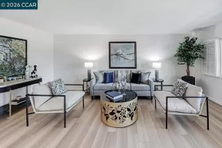 Photo #6: 41134733 Listing