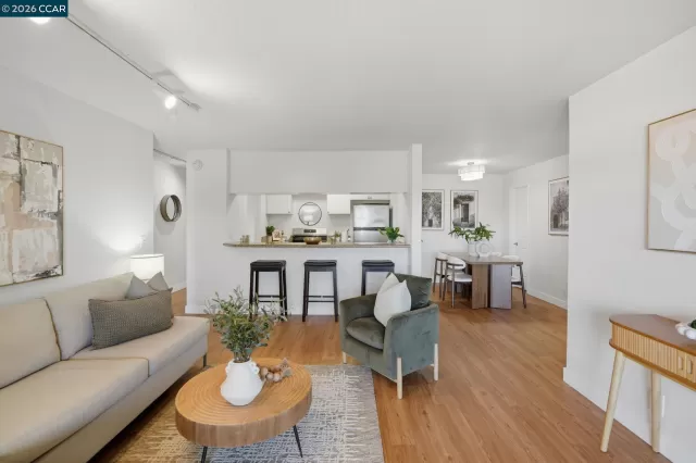 MLS: 41134757 Condo For Sale