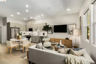 Photo #2: 41134764 Listing 