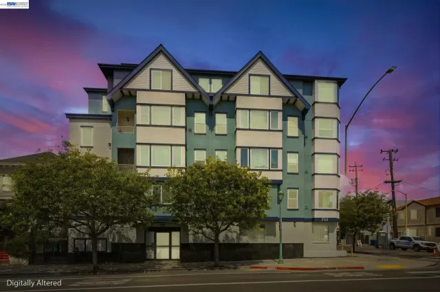 MLS: 41134765 Condo For Sale