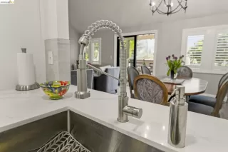 Photo #5: 41134778 Listing 