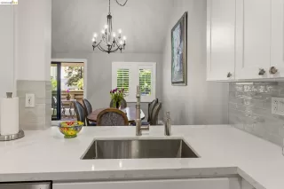 Photo #6: 41134778 Listing 