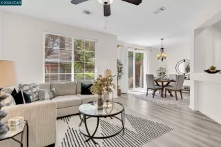 Photo #4: 41134807 Listing 