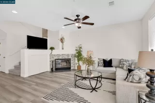 Photo #5: 41134807 Listing 
