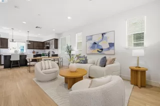 Photo #3: 41134817 Listing 
