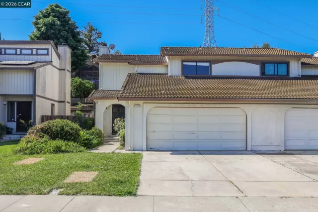 MLS: 41134875 Condo For Sale