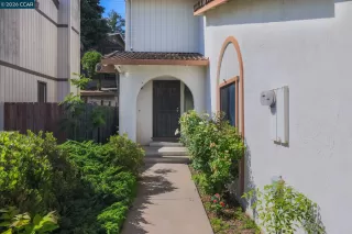 Photo #2: 41134875 Listing 