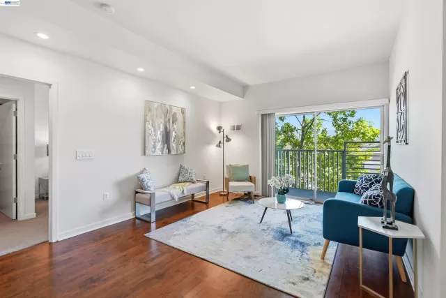 MLS: 41134898 Condo For Sale