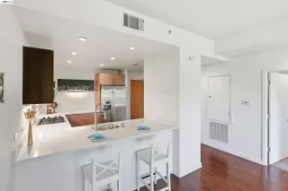 Photo #2: 41134898 Listing 