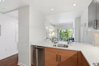 Photo #3: 41134898 Listing 