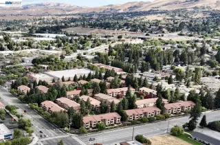 Photo #1: 41134918 Listing 