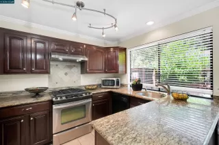 Photo #1: 41134964 Listing 