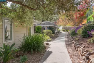 Photo #2: 41135029 Listing 