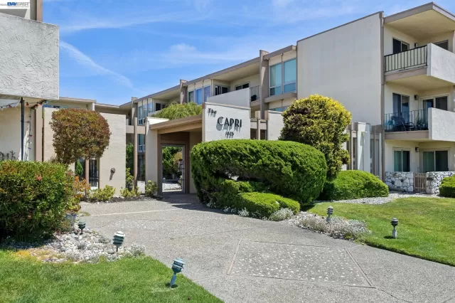 MLS: 41135054 Condo For Sale