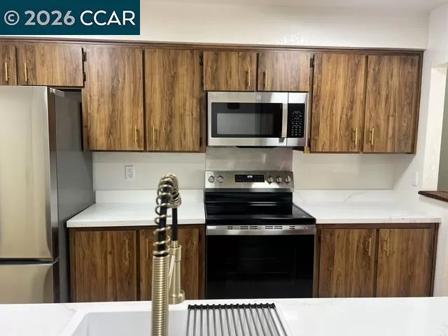 MLS: 41135060 Condo For Sale