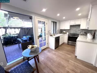 Photo #2: 41135066 Listing 