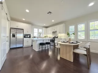 Photo #2: 41135076 Listing