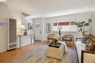 Photo #6: 41135083 Listing 