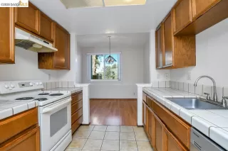 Photo #5: 41135116 Listing 