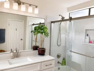 Photo #5: 41135137 Listing 