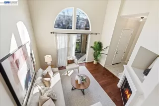 Photo #1: 41135178 Listing