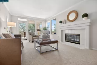Photo #5: 41135188 Listing