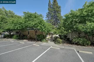 Photo #1: 41135190 Listing 