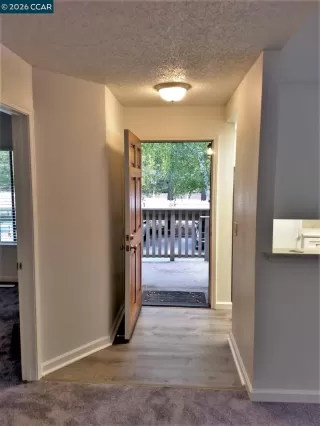 Photo #2: 41135197 Listing 