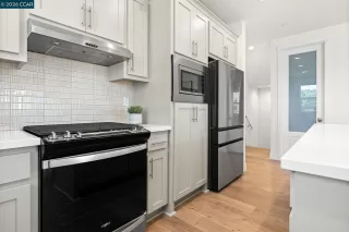 Photo #6: 41135213 Listing 