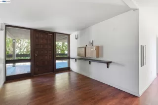 Photo #3: 41135300 Listing 